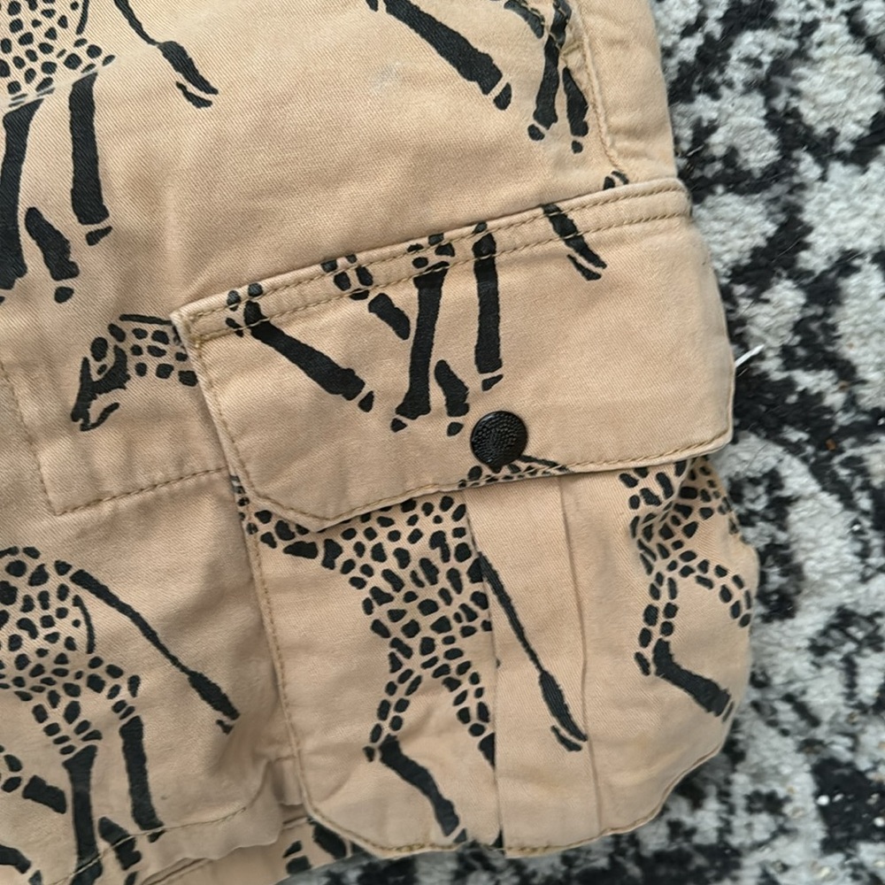 Topshop  EUC Giraffe African Women Cargo Snorts - Picture 8 of 16
